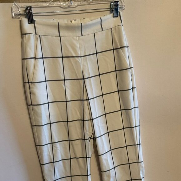 Rebecca Vallance White and Black Checkered Flare Pants - Picture 3 of 8